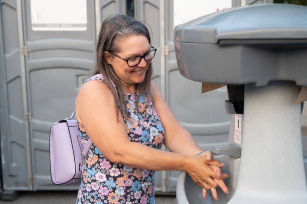 Best Porta potty rental near me  in Zimmerman, MN